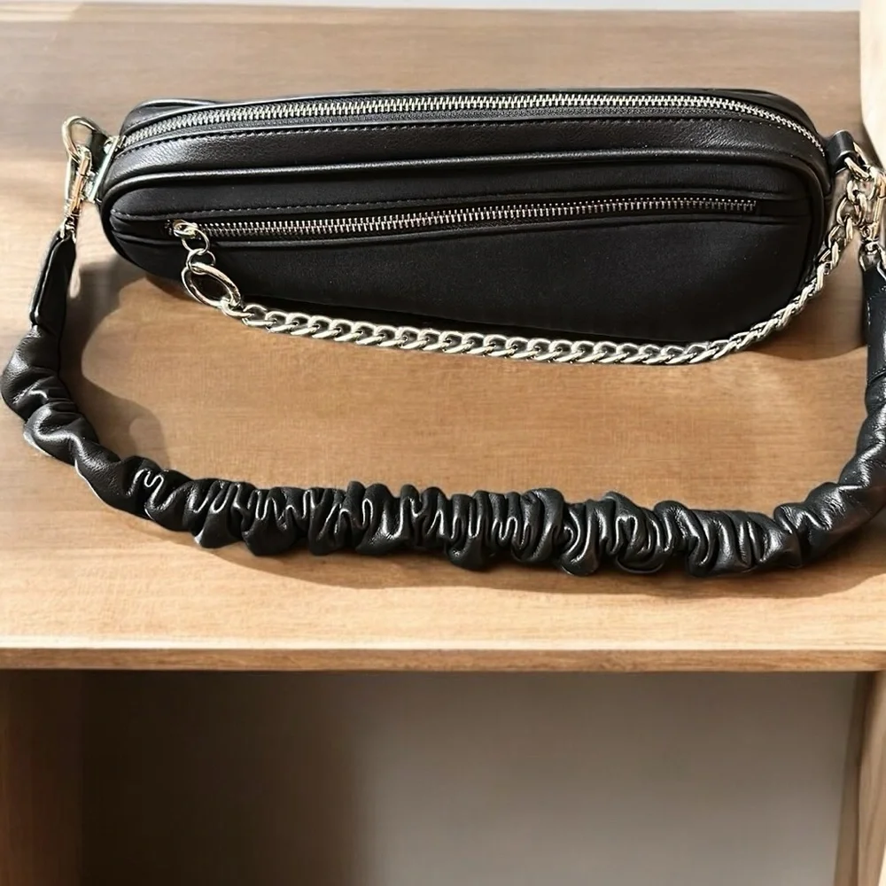 AKIRA Black Asymmetrical Chained Ruffle Shoulder Bag - Picture 11 of 12